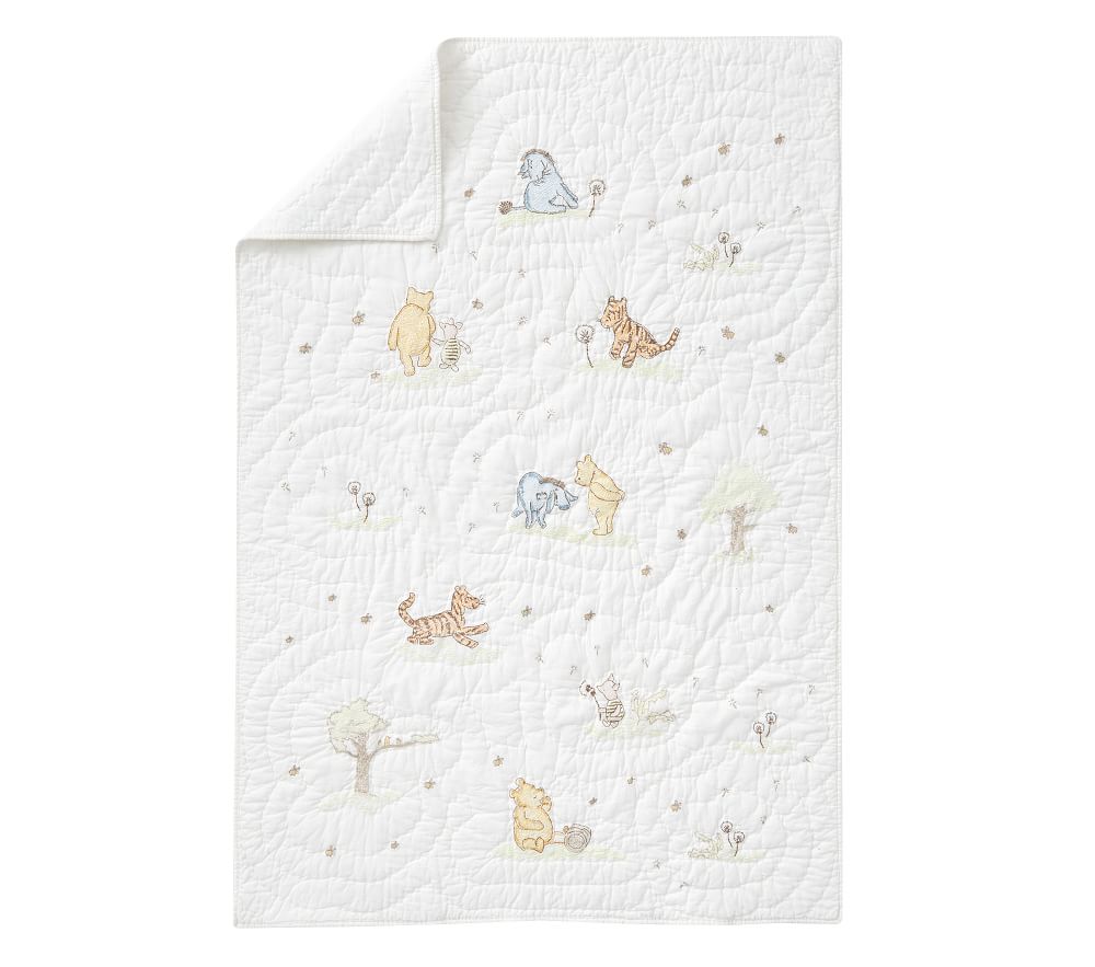 A day with pooh crib bedding online